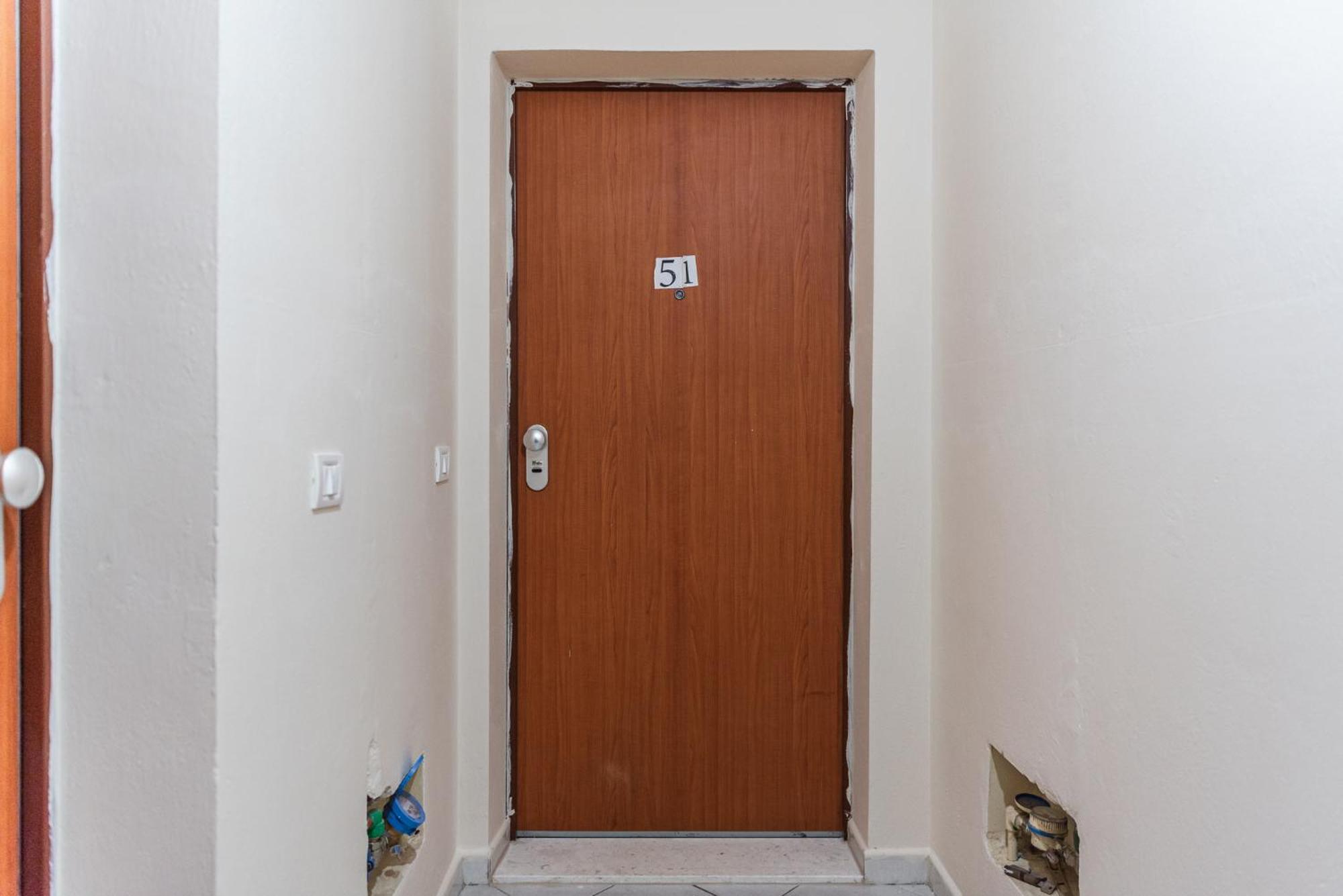 Sunny Central Apartment Дуррес Экстерьер фото