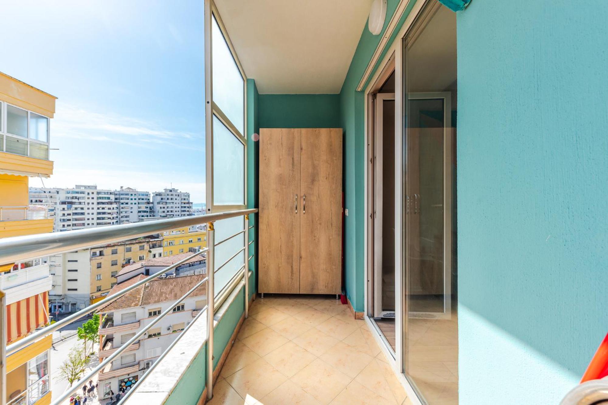 Sunny Central Apartment Дуррес Экстерьер фото