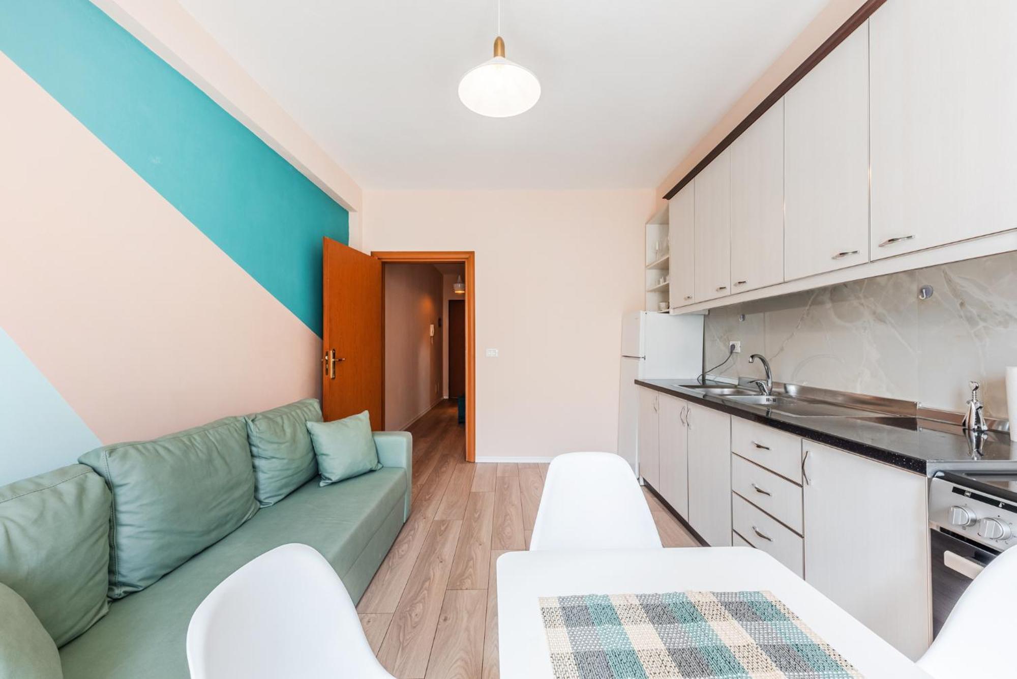 Sunny Central Apartment Дуррес Экстерьер фото