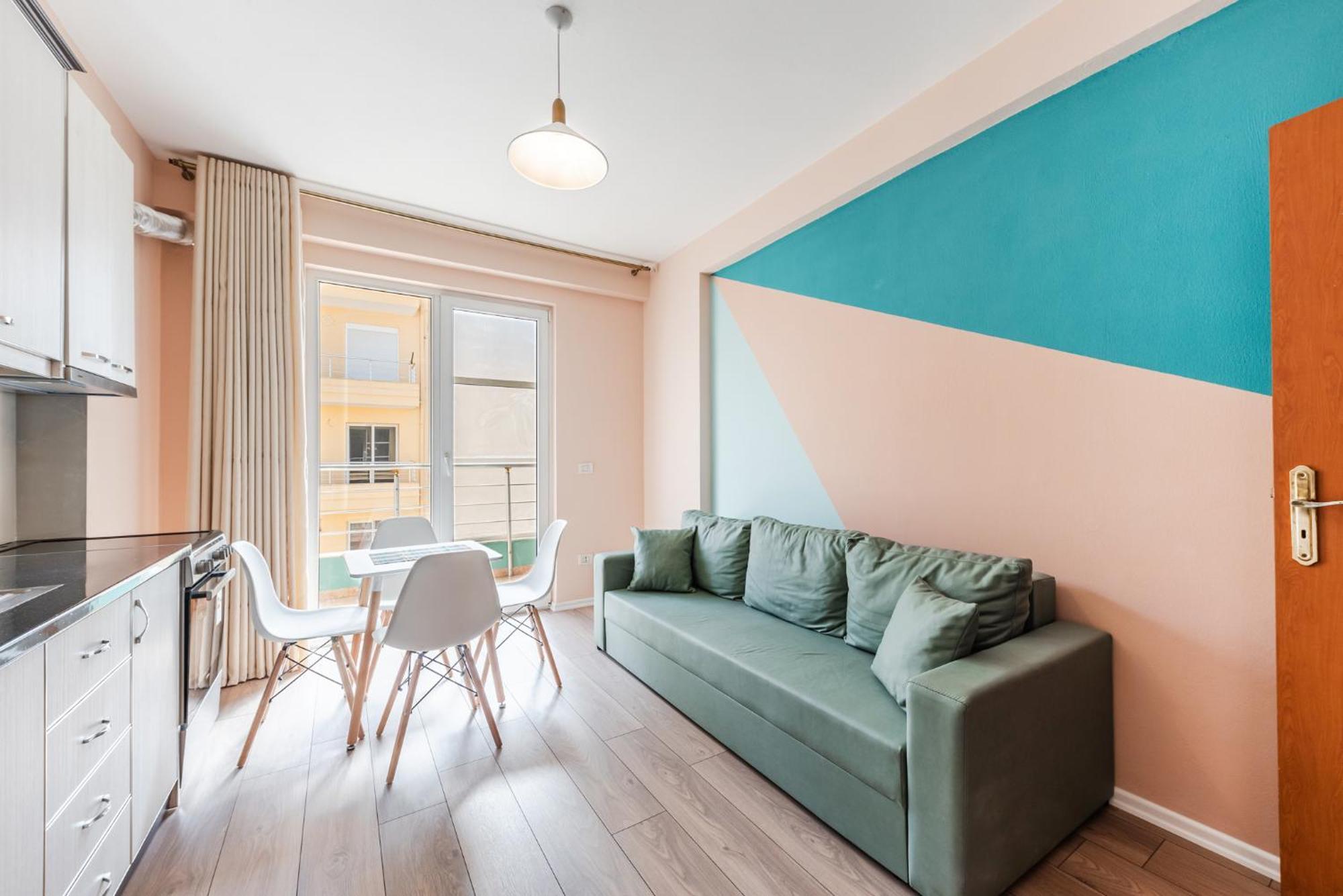 Sunny Central Apartment Дуррес Экстерьер фото
